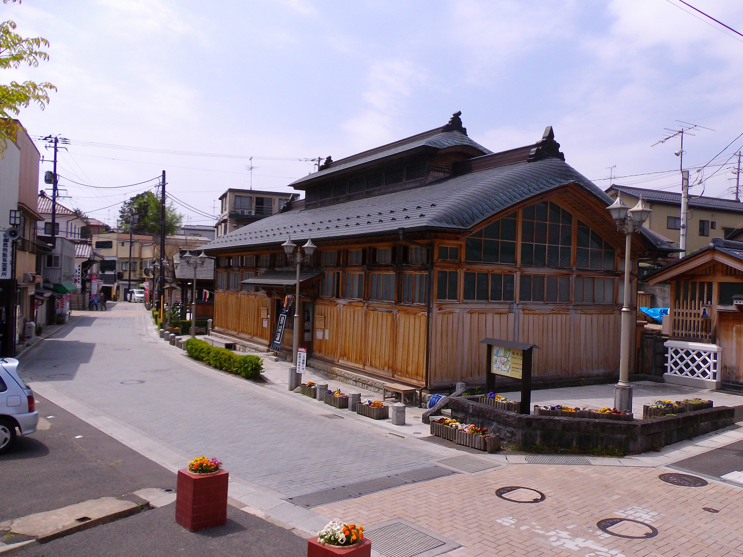 一人旅の福島県。激熱４７度の「飯坂温泉 鯖湖湯」で日帰り入浴。